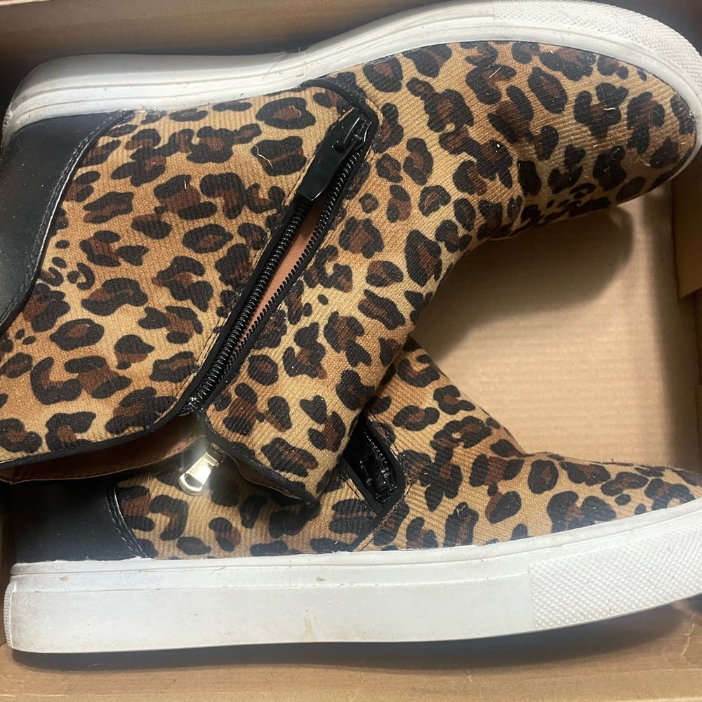 Source Unknown Leopard Print High-Top Sneakers - image 1